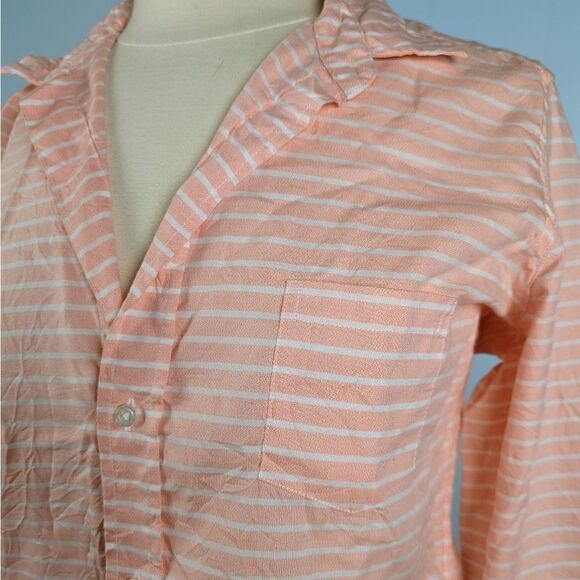 Frank & Eileen Peach Crinkle Fabric Barry Horizontal Striped Button Down Shirt - Picture 3 of 7